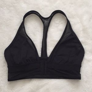 lululemon sports bra / bra letter size 4